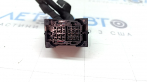 Фишка на блок ECU компьютера двигателя BMW 4 F32/33/36 17-20 B46, черная