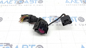 Фишка на блок ECU компьютера двигателя BMW 4 F32/33/36 17-20 B46, черная с 1 разьемом