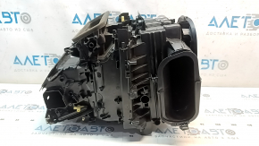 Корпус печки голый кондиционер Volvo XC60 18-26 под обдув заднего ряда, надлом направляющей