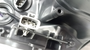 Фара передняя правая Toyota Corolla 14-16 дорест