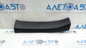 Накладка порога задняя правая Mazda 6 14-21 тип 1 черная, царапины
