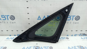 Форточка глухое стекло задняя левая Honda Civic XI FE/FL 22-26 4d хром, царапины