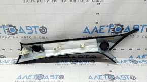 Накладка передней стойки правая Audi Q5 80A 18-24 черная, под пищалки, трещины в креплениях, царапина