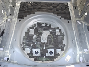 Корыто багажника Mazda 6 14-21 на кузове