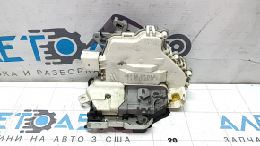 Замок двери передней левой Audi Q7 4L 10-15