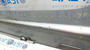 Порог левый Hyundai Sonata 11-15 hybrid, серебро, с брызговиком, царапины, потерт, примят