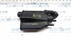 Канистра с углем абсорбер в сборе BMW 4 F32/33/36 14-20