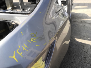 Четверть крыло задняя правая Hyundai Sonata 11-15 на кузове, серебро, примята, тычки