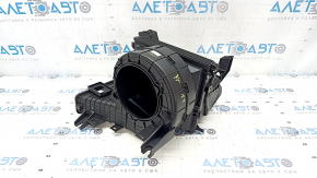 Carcasa încălzitorului goală a modelului Hyundai Sonata 11-14 hibrid, fără ventilator.