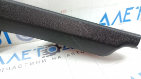 Накладка порога задняя правая Hyundai Sonata 11-15 черная, тип 2, царапины