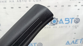 Накладка порога внутренняя задняя правая Hyundai Sonata 20-26 черная, HEV, царапины