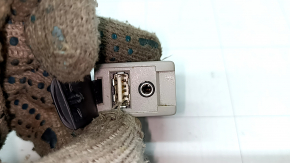 USB Hub, AUX Lexus RX350 RX450h 10-15