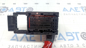 Фишка на блок ECU компьютер двигателя Hyundai Sonata 20-23 HEV, красная