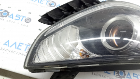 Фара передняя правая в сборе Kia Niro 17-19 HEV, PHEV ксенон, галоген поворотник+LED ДХО, с кронштейном, под полировку, отклеился уплотнитель