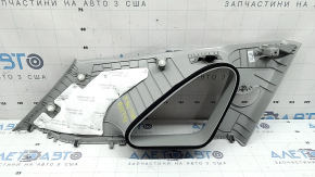 Накладка задней стойки правая Kia Niro 17-22 HEV, PHEV серая, царапины