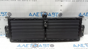 Jaluzele deflectorului radiatorului Audi Q7 16-25 cu motor