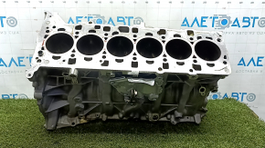 Блок цилиндров голый BMW X7 G07 19-26 B58B30C 3.0T d:82.04 под росточку