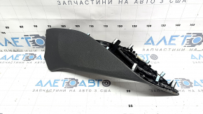 Накладка центральной консоли Kia Niro 17-22 HEV, PHEV серая, глянец черный, под кнопку парктроников с park assist, царапины