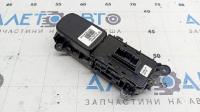 Кнопки управления подогрева и обдува передних сидений Kia Niro 17-20 HEV, PHEV с подогревом руля