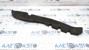 Garnitura de etanșare a aripii ușii stângi a modelului Mitsubishi Outlander 22-26 este îndoită și ruptă.