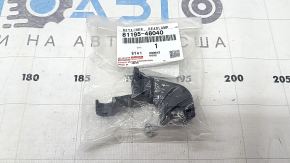 Крепление правой фары нижнее внешнее Lexus RX300 RX330 RX350 RX400h 04-09
