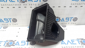 Нижняя крышка корпуса воздушного фильтра Mazda CX-50 23-26 2.5T