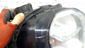 Фара передняя правая Mitsubishi Outlander 22-26 LED, потерта, под полировку