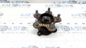 Butuc spate dreapta Mitsubishi Outlander 22-26 2.5 AWD ruginit