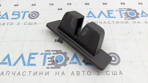 Накладка замка двери багажника Land Rover Range Rover Velar 18-23 черная, потерта