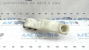 Главный тормозной цилиндр с бачком Mitsubishi Outlander 22-26 2.5 без крышки