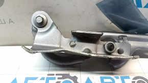 Петля капота правая Jeep Grand Cherokee WK2 11-22 в сборе, погнута