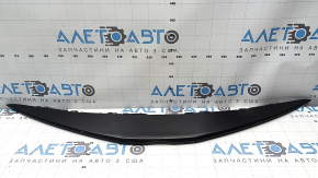 Decorație superioară a grilei radiatorului Toyota Camry v70 21-24 LE\XLE