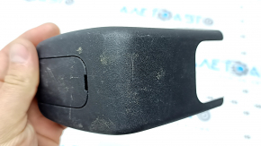 Mufă scaun spate stânga, rândul 2, stânga față, Hyundai Santa FE 21-23, negru, cu mufă, zgârieturi, necesită curățare