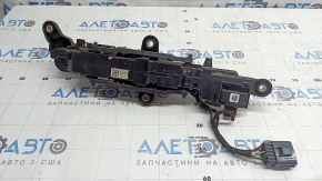 Ручка двери внешняя задняя левая в сборе keyless Land Rover Range Rover Velar 18-23