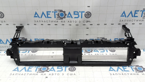 Крепление решетки радиатора Audi A4 B9 17-25
