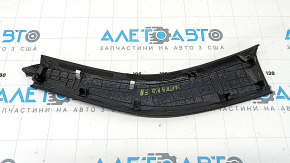 Накладка центральной консоли боковая верхняя правая Hyundai Santa FE 21-23 кожа черная