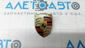 Эмблема капота Porsche Cayenne 19-26