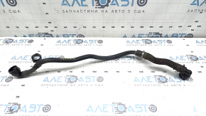 Патрубок охлаждения Land Rover Range Rover Velar 18-26 2.0T