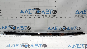 Bandă inferioară bară față cromată pentru Nissan Rogue 17-20