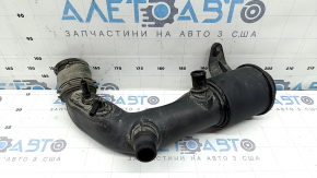 Воздуховод на турбину Land Rover Range Rover Velar 18-20 2.0T