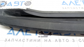 Накладка заднего бампера верхняя Land Rover Range Rover Velar 18-23 структура, царапины