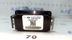 USB Repeater Control Module Land Rover Range Rover Velar 18-26