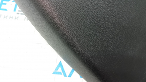 Накладка пассажирского сиденья задняя Hyundai Santa FE 21-23 черная, потерта