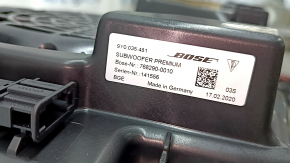 Сабвуфер Porsche Cayenne 19-26 Bose, надломано крепление