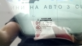 Форточка глухое стекло задняя левая Porsche Cayenne 19-26 тонировка, черный глянец, потерт молдинг