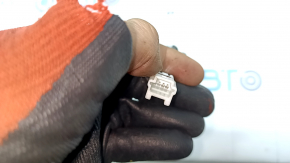 Încuietoare centură de siguranță șofer Nissan Rogue 14-18, bej, cu sârmă