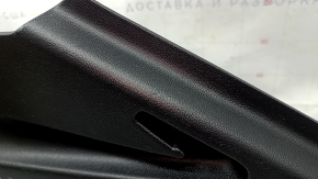 Обшивка арки правая Porsche Cayenne 19-23 черная без CD player, царапины, сломано крепление