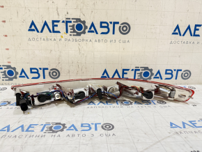Lampa spate stânga a barei de protecție Audi Q5 8R 09-17 nouă, neoriginală