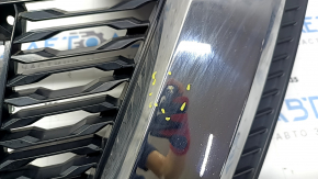 Решетка радиатора grill Nissan Rogue 17-18 под камеру, под радар, под квадратную эмблему, без эмблемы, сколы, царапины