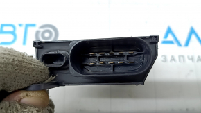Modul de control al ocupanților Porsche Cayenne 19-26